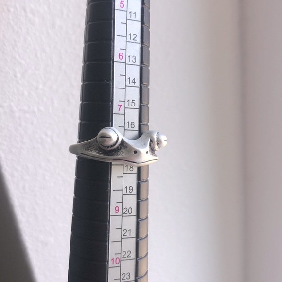 NEW Frog Fashion Ring - Silver toned - Adjustable and adorable! - Picture 5 of 7